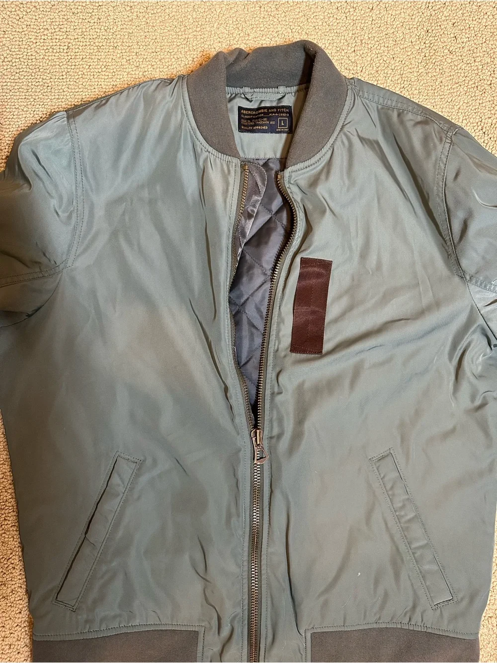 Abercrombie & Fitch MA-1 Flight Bomber Jacket Men's Size L Sage Green Quilted